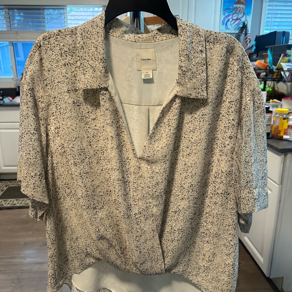 Calvin Klein Speckled Cream Blouse - Picture 10 of 10